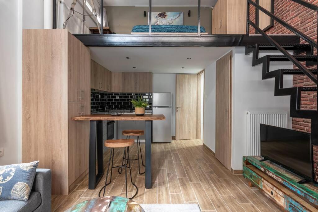 Apartamento Industrial Loft Near Seaside W 200Mbps Tesalónica Exterior foto