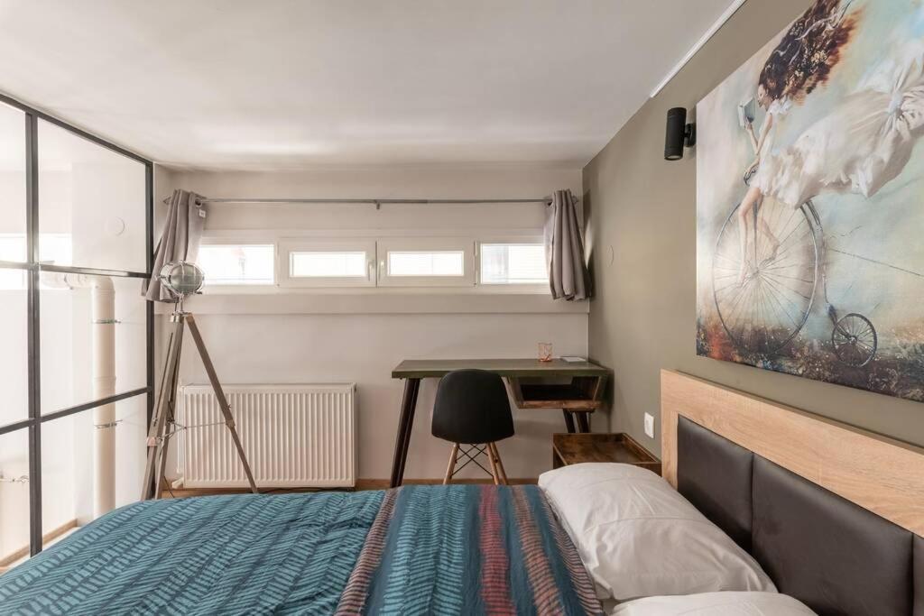 Apartamento Industrial Loft Near Seaside W 200Mbps Tesalónica Exterior foto