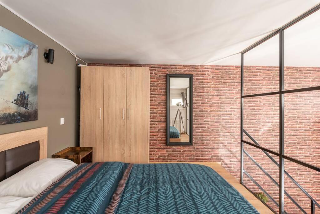 Apartamento Industrial Loft Near Seaside W 200Mbps Tesalónica Exterior foto